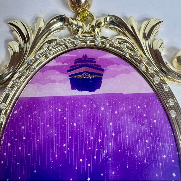 NWT. Disney Cruise Line DCL Wish ornament featuring Cinderella. - Picture 9 of 11